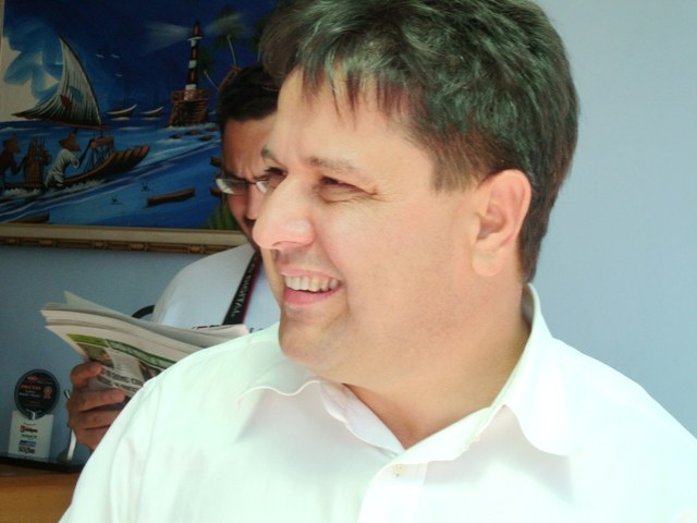 MELKI SAI DO PMDB, FECHA COM EXPEDITO E ACEITA SER CANDIDATO A VICE
