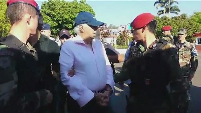 NOVAMENTE DETIDO