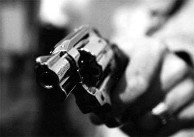 Frentista tem arma apontada para a cabeça durante assalto em Cerejeiras