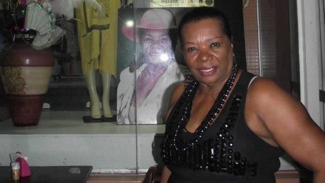 Neuza Borges sobrevive com brechó de peças doadas por atrizes (1)