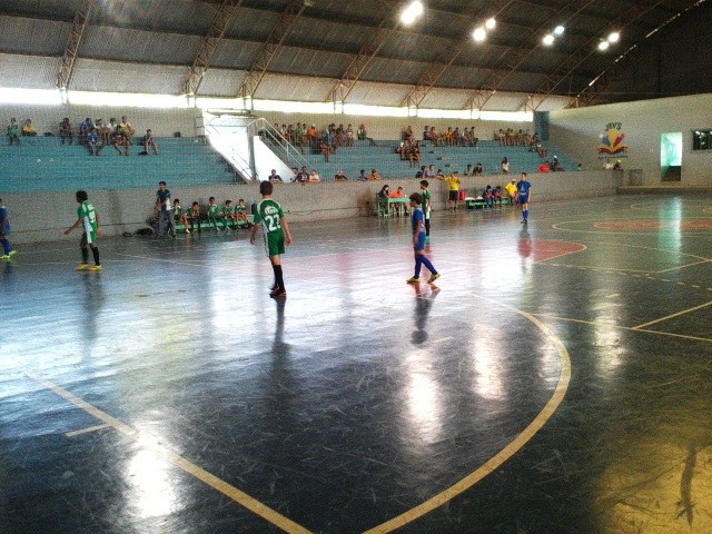 Semifinais do Campeonato de Futsal de Base são definidas