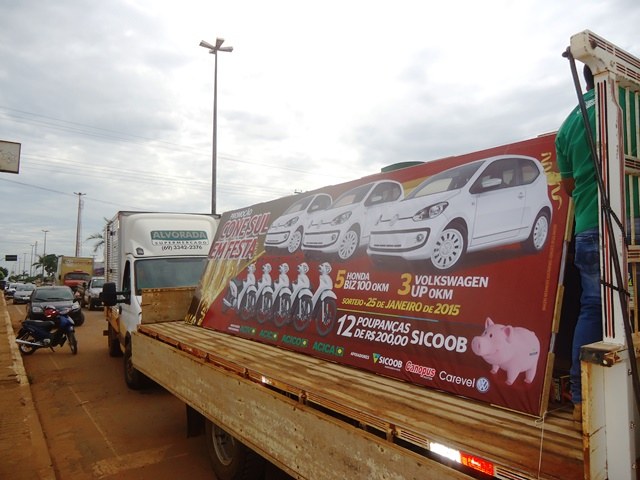 Com carreata, promoção que vai sortear três carros é inaugurada em Cerejeiras