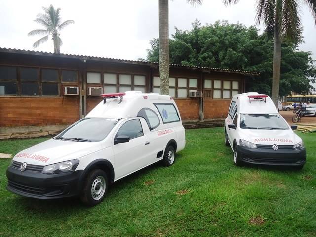 Com emenda de senador, município de Cerejeiras recebe mais duas ambulâncias