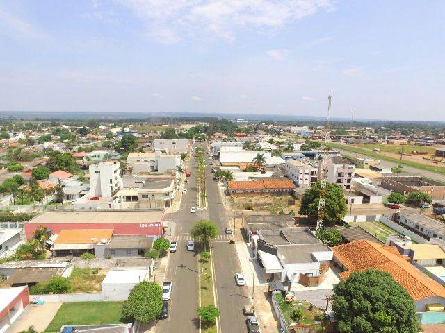 Intenso mau cheiro toma conta de Vilhena e moradores usam redes sociais para cobrar providências
