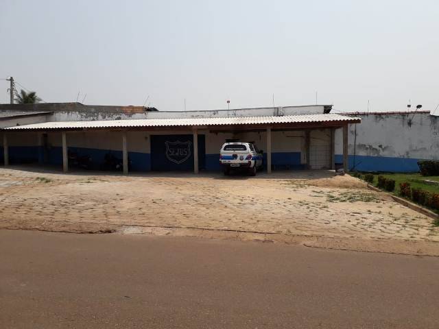 Detento de 41 anos escapa da Colônia Penal de Vilhena pelo forro da cela; polícia é acionada