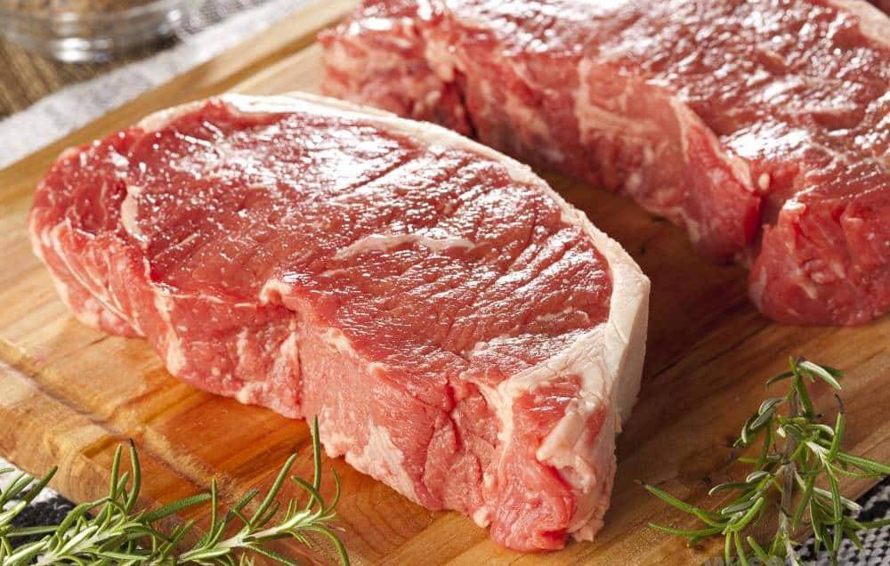 Mesmo após queda, preço da carne de boi se estabiliza em patamar superior ao histórico no Cone Sul