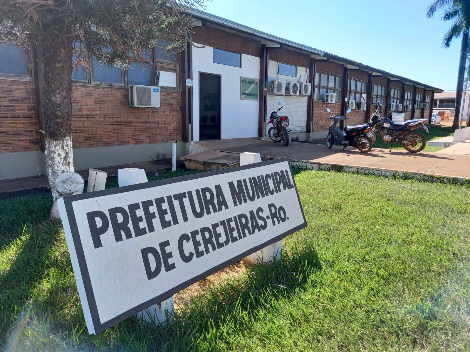 Com pandemia chegando ao final, setores público e privado sofrem com falta de mercadorias em fornecedores no Cone Sul