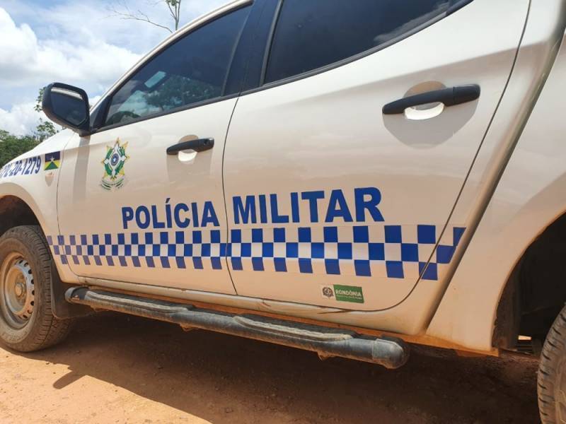 Presos furtando fiação elétrica em posto de saúde no centro de Vilhena, ladrões disparam ofensas contra policiais