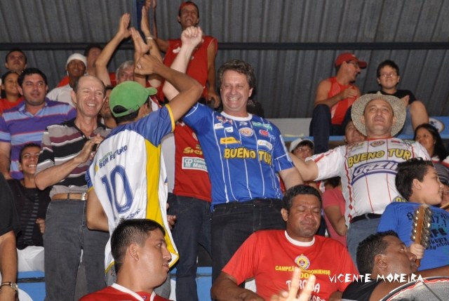 Mesmo com MP na cola, prefeito promete ajudar VEC a disputar Série D